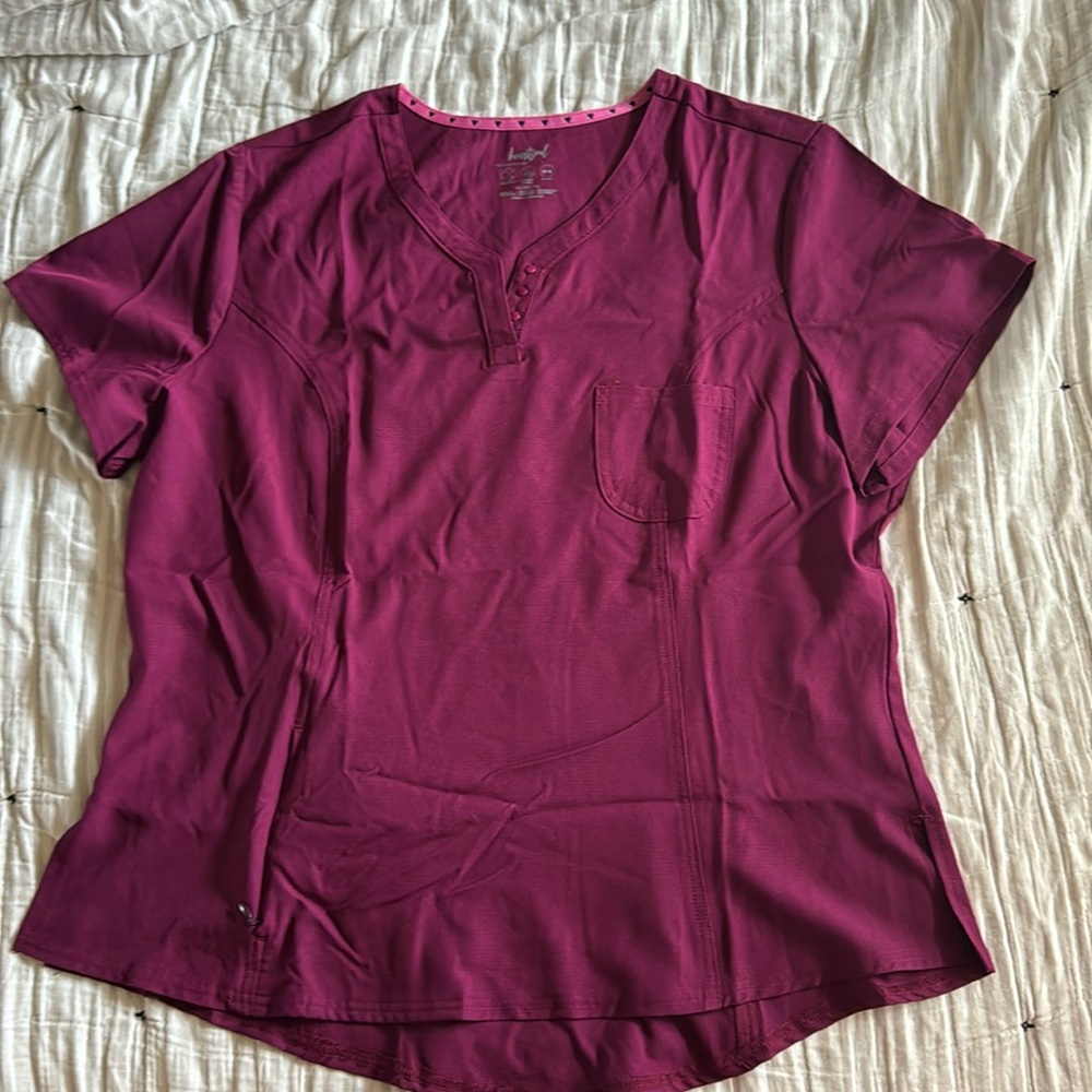 Maroon heart soul scrub top xl